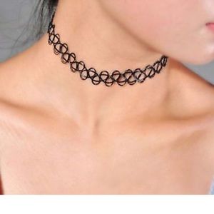 90’s Style Choker